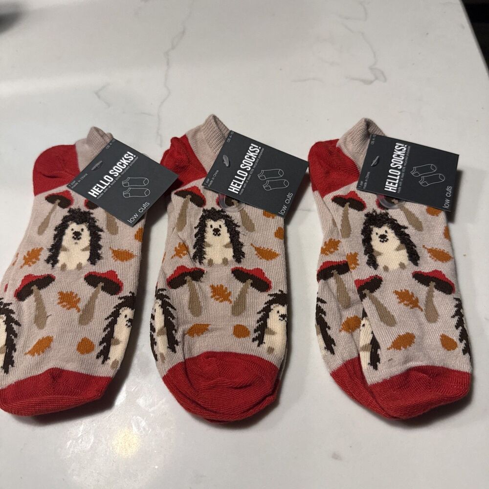 Hello Socks! Hedgehog Mushroom Low-Cut Socks One Size (4-10) 3 Pairs Women’s
